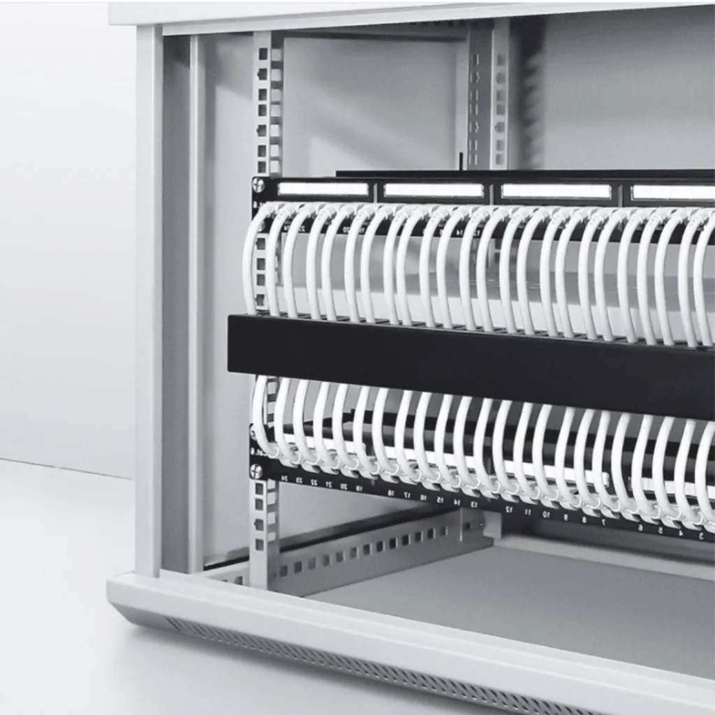 10095_thanh_patch_panel_utp_ethernet_cat5e_va_cat6_24_cong_kim_loai_ugreen_nw154_80445_5.webp